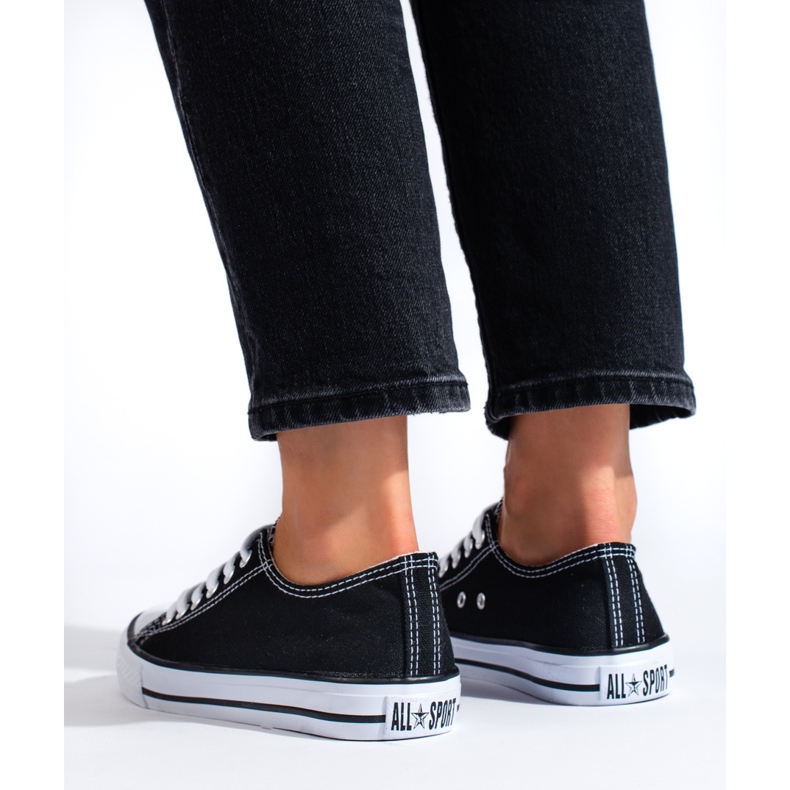 Zapatillas clásicas negras de mujer de Shelovet. negro 1