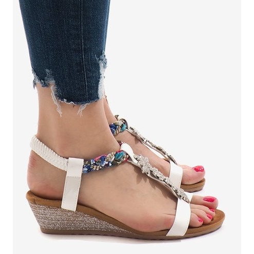 Sandalias de cuña blancas con elástico B133-2 blanco 1 Sandalias de cuña blancas con elástico B133-2 blanco 1