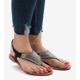 Sandalias negras decoradas con B-935 negro 2