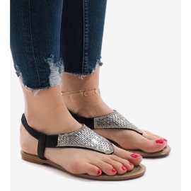 Sandalias negras decoradas con B-935 negro 1