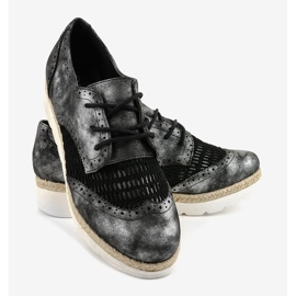 Zapato cuña negro S17 3