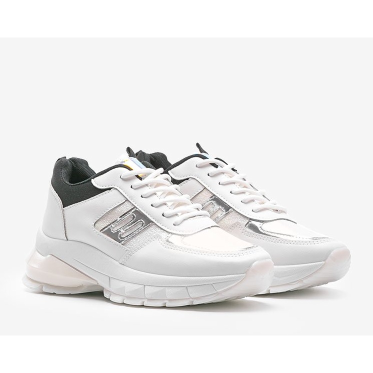 Zapatillas Dana en blanco y negro 2