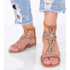 Sandalias camel adornadas con circonita Cersi marrón 1
