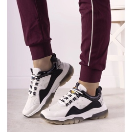 Zapatillas blancas y negras con suela ombre Laugh blanco 1