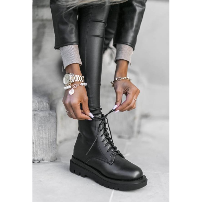 Trabajadores de Katana negra negro 1