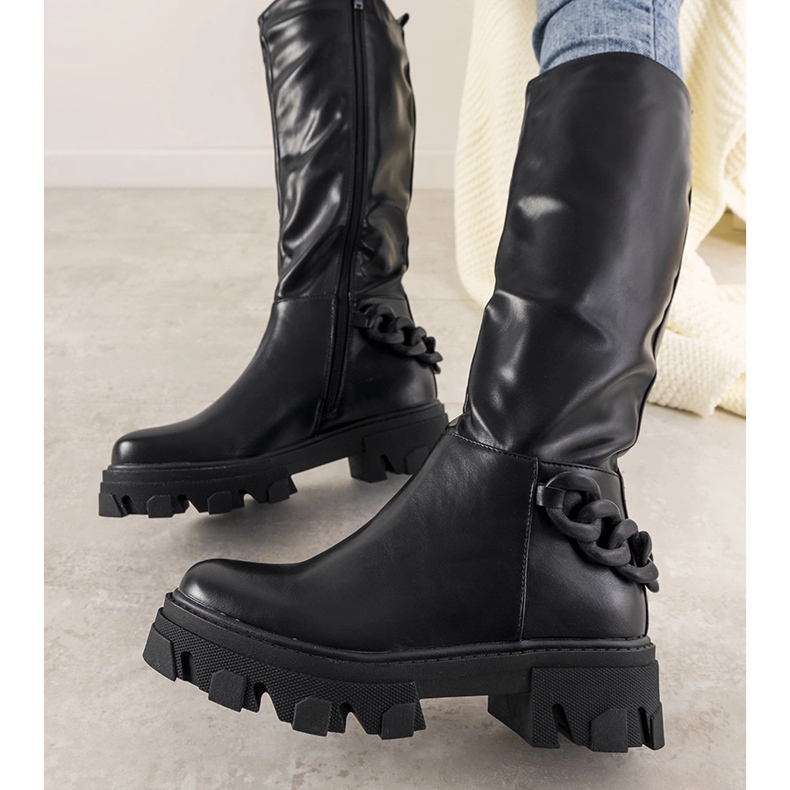 Botas negras con cadena Conny negro 2