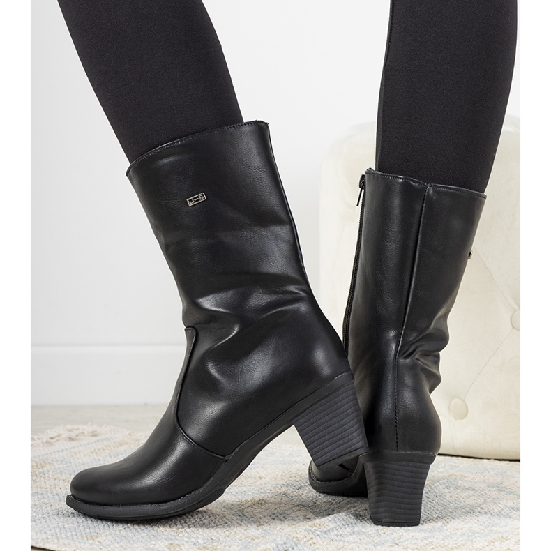 Botas clásicas negras en el poste Preciado negro 1