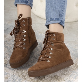Zapatillas Carmona invierno camel marrón 3