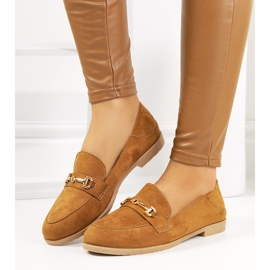 Mocasín Aniria marrón con tacón plano 2