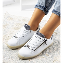 Deportivas Caldwell blancas con led blanco plata 1