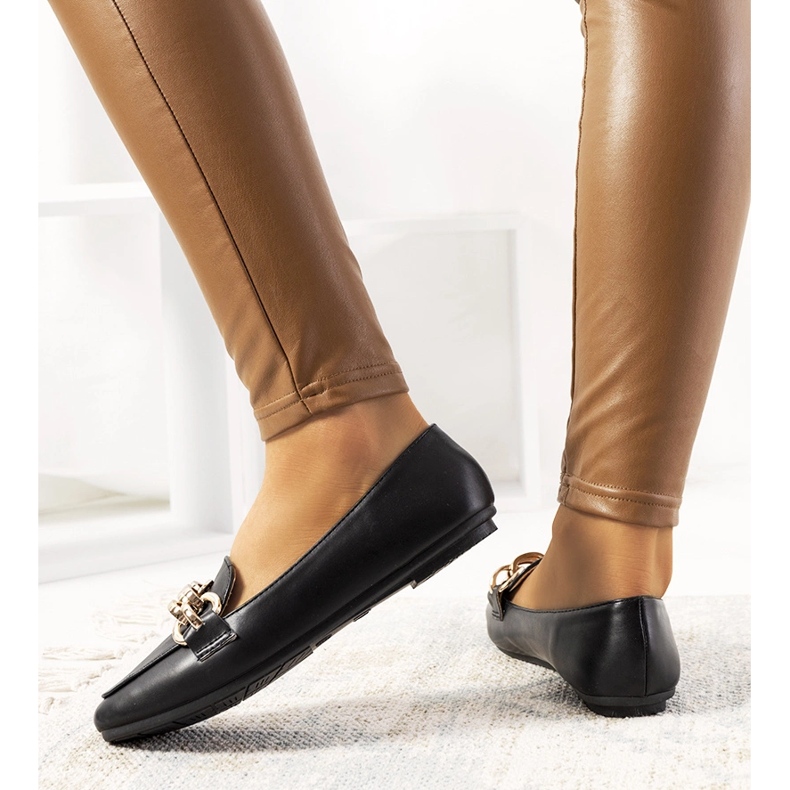 Mocasines negros con cadena Tillison 1