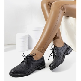 Zapato oxford calado Ortensia negro 1