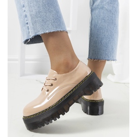 Zapatos beige con suela alta Hooper 2