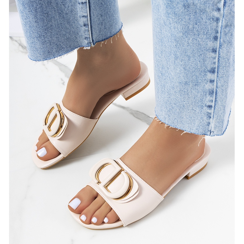 Babuchas beige con tacón plano Cammeray 1