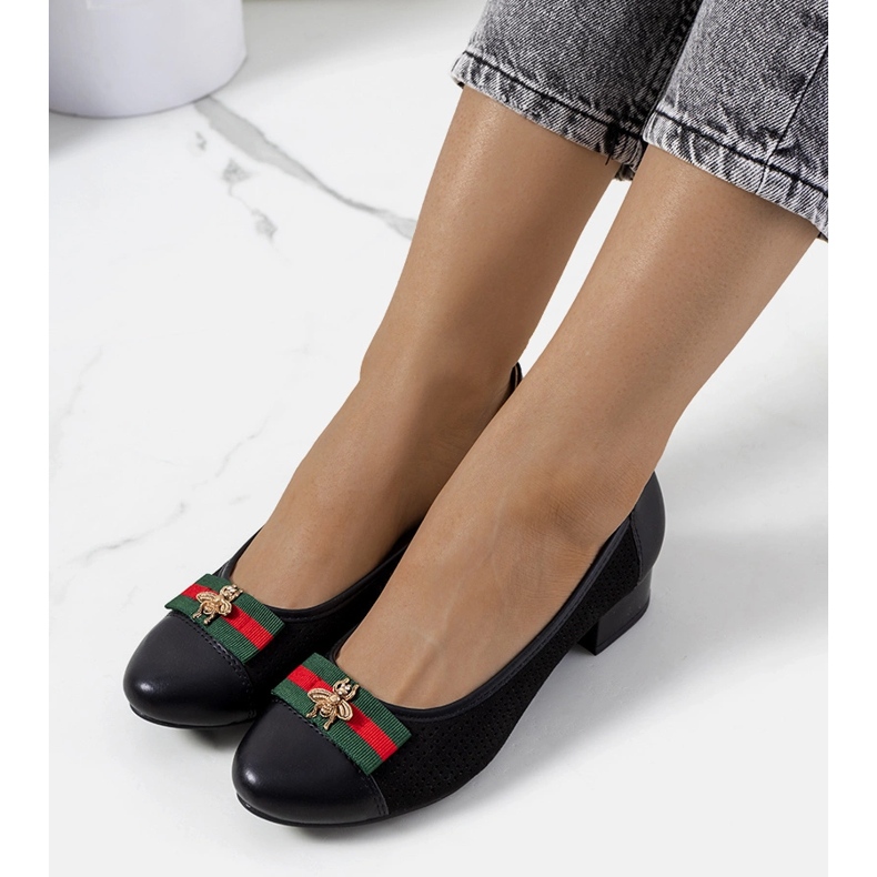 Salón negro calado Seema 1 Salón negro calado Seema 1