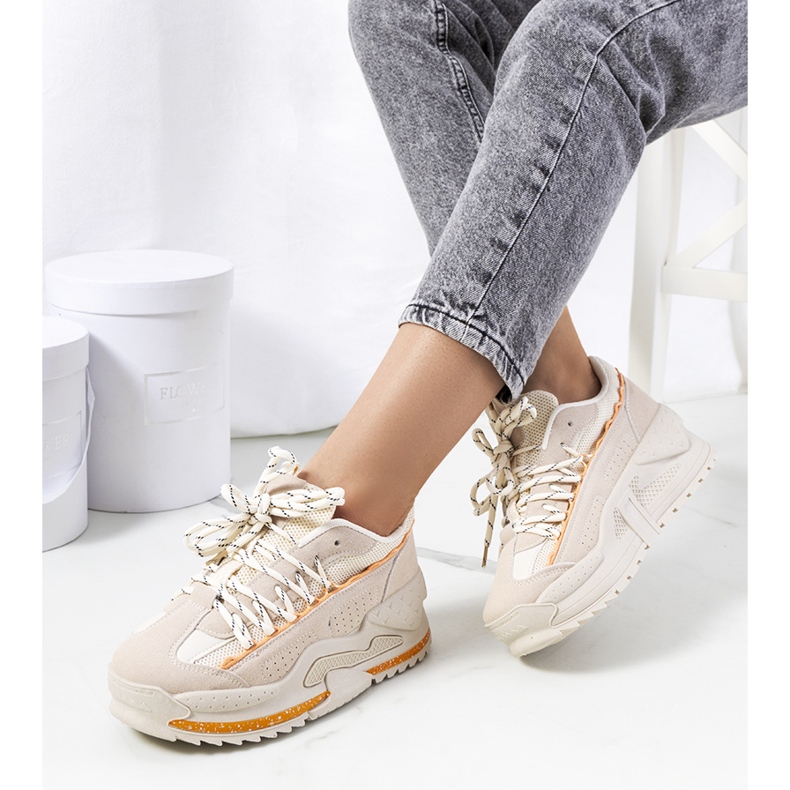Deportivas beige para mujer Savanne 1 Deportivas beige para mujer Savanne 1