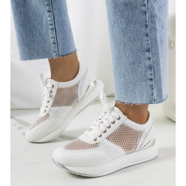 Zapatillas blancas de malla de Ilkay. blanco 1