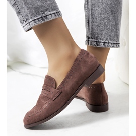Zapatos marrones de piel con tachuelas Ishana marrón 2
