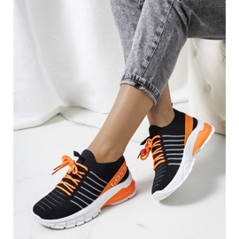 Deportivas negras de Nena. negro 2