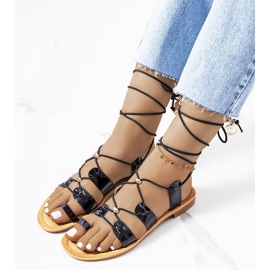 Sandalias lacadas negras Albertis negro 1