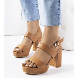 Sandalias marrones de Liv marrón 1