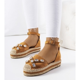 Alpargatas marrones con circonita Taimi marrón 1 Alpargatas marrones con circonita Taimi marrón 1