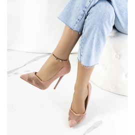 Los tacones rosas de Steven rosado 1