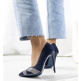 Los tacones azul marino de Steven 2