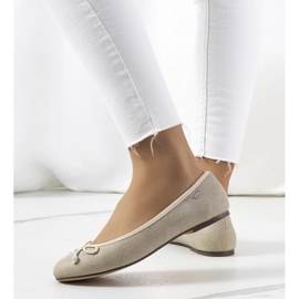 Bailarinas de mujer beige de Villers 2