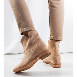 Botines Zoki beige con cuña forrada 3