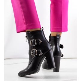 PA1 Botas Azmar negras negro 2
