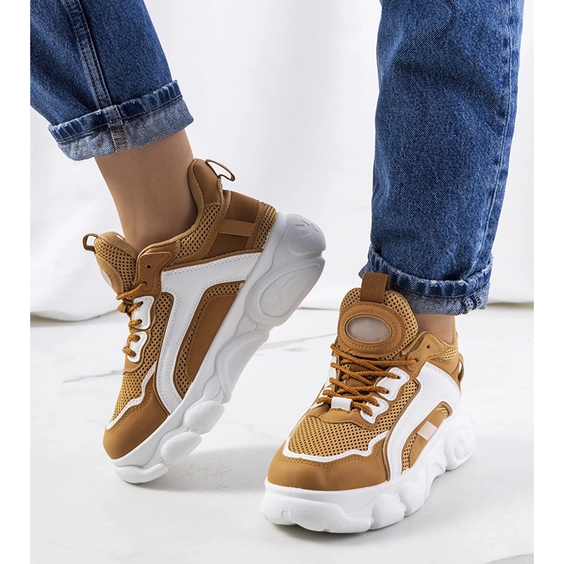 Deportivas marrones Bonina de mujer blanco 1 Deportivas marrones Bonina de mujer blanco 1