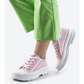 Zapatillas rosas en la plataforma Valida blanco 3