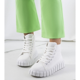 BM Zapatillas blancas en la plataforma Horizo blanco 1