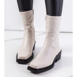 Botines marisa beige tacón 2