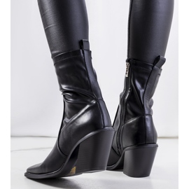 Botas negras de tacón de Livrame. negro 3