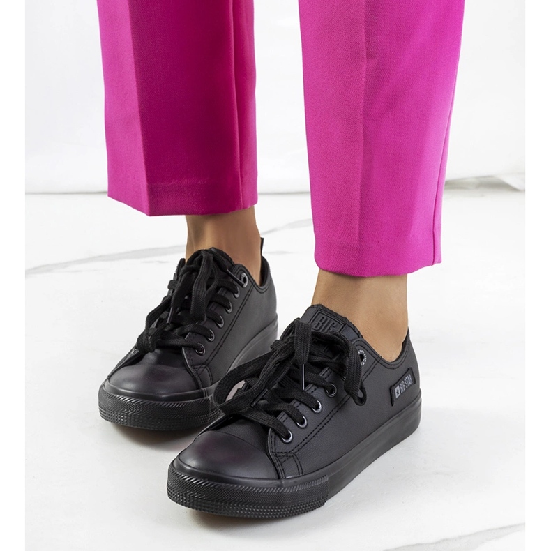 Zapatillas negras Big Star KK274011 negro 1