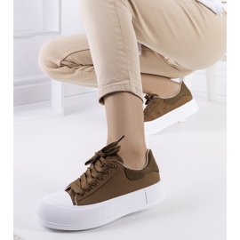 Zapatillas verdes en la plataforma Kilkenny 1 Zapatillas verdes en la plataforma Kilkenny 1