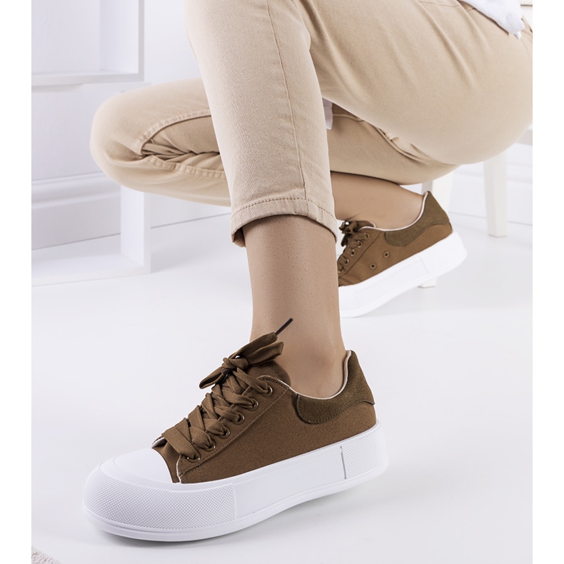 Zapatillas verdes en la plataforma Kilkenny 1 Zapatillas verdes en la plataforma Kilkenny 1