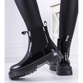 Botines Chelsea lacados en negro de Vido 2