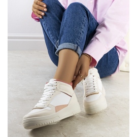 Zapatillas crema para el tobillo Adite beige 1