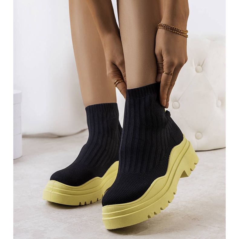 Zapatillas altas negras y amarillas de Marks negro 1