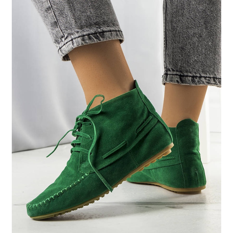 BM Botines Lalo eco-gamuza verde 1