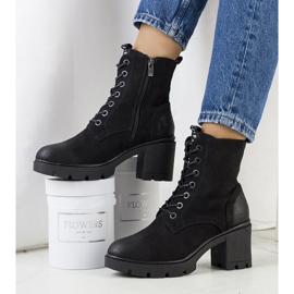 PA1 Botines Chichig ante negro tacón 1