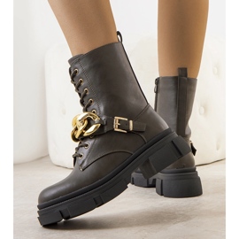 Botas de montaña verdes con cadena Iversen 2