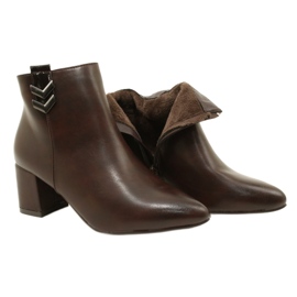 M.Daszyński Botas para mujeres para un control deslizante aislado marrón 4