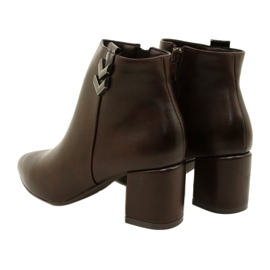 M.Daszyński Botas para mujeres para un control deslizante aislado marrón 3