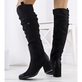 Botas de tacón en ante negras de Neve negro 2