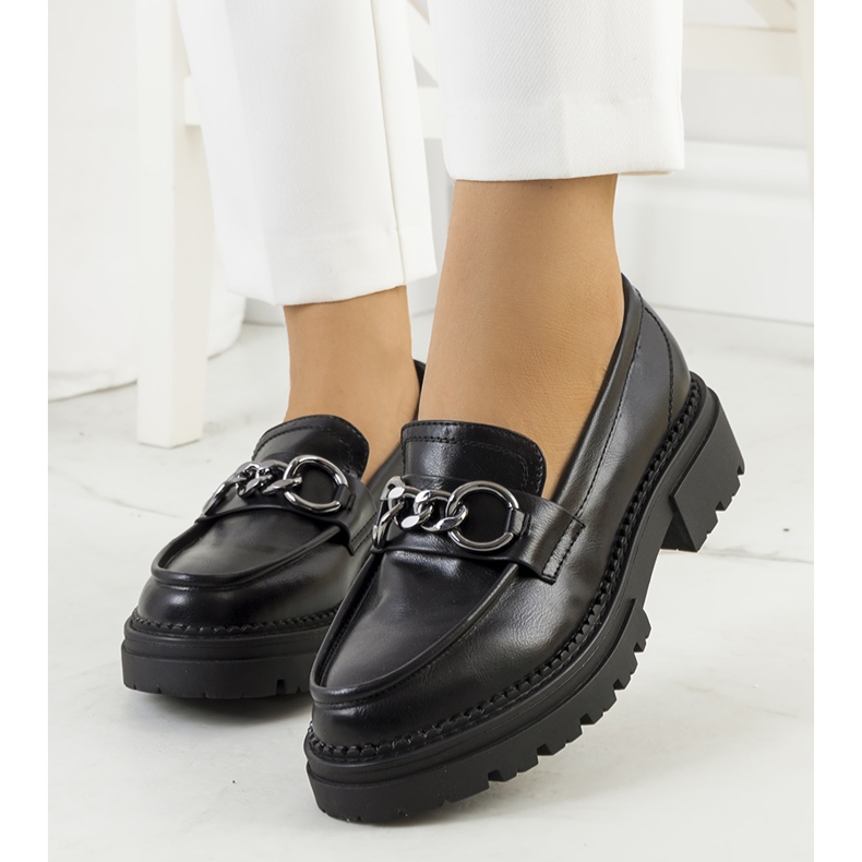 PA1 Zapatos negros con cordones de Joanne. 1