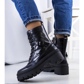 Tramperos negros de Norra 1